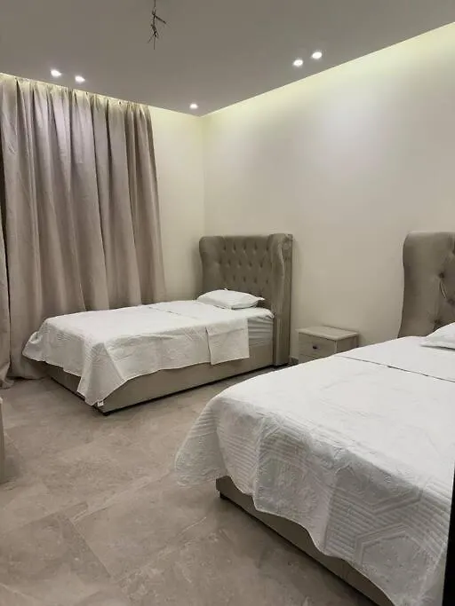 3Br 5Bed Luxury Apartment Jeddah 0*,